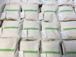 1 Kraeuterkissen Greenpeace